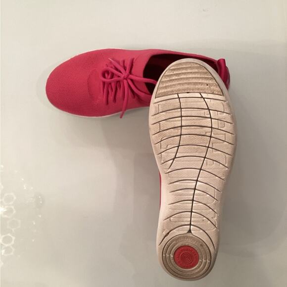 Fit Flop Sneakers Size 7 in Hot Pink Gently Worn - Picture 5 of 5